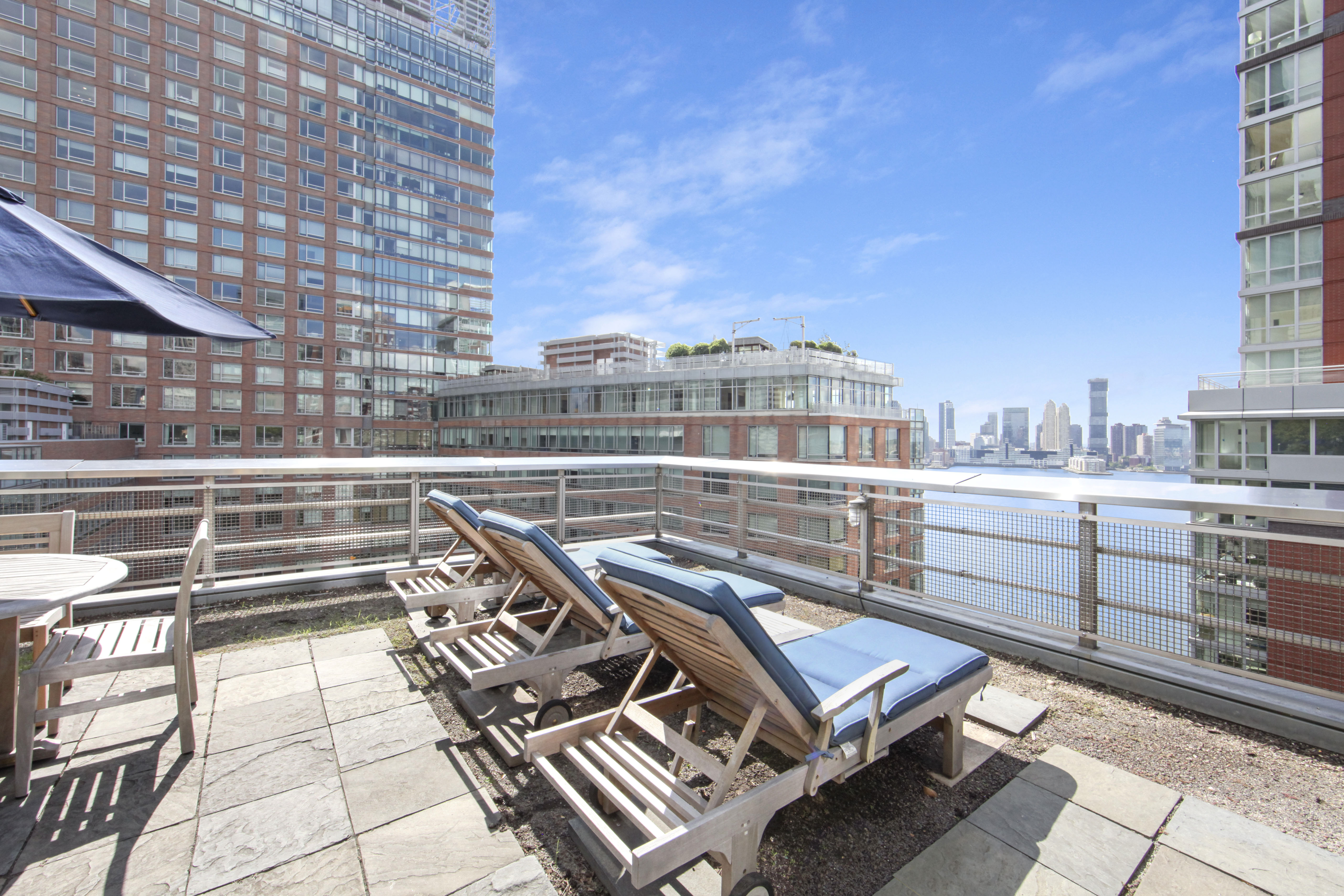 211 North End Avenue #9L, Manhattan, NY 10282 5